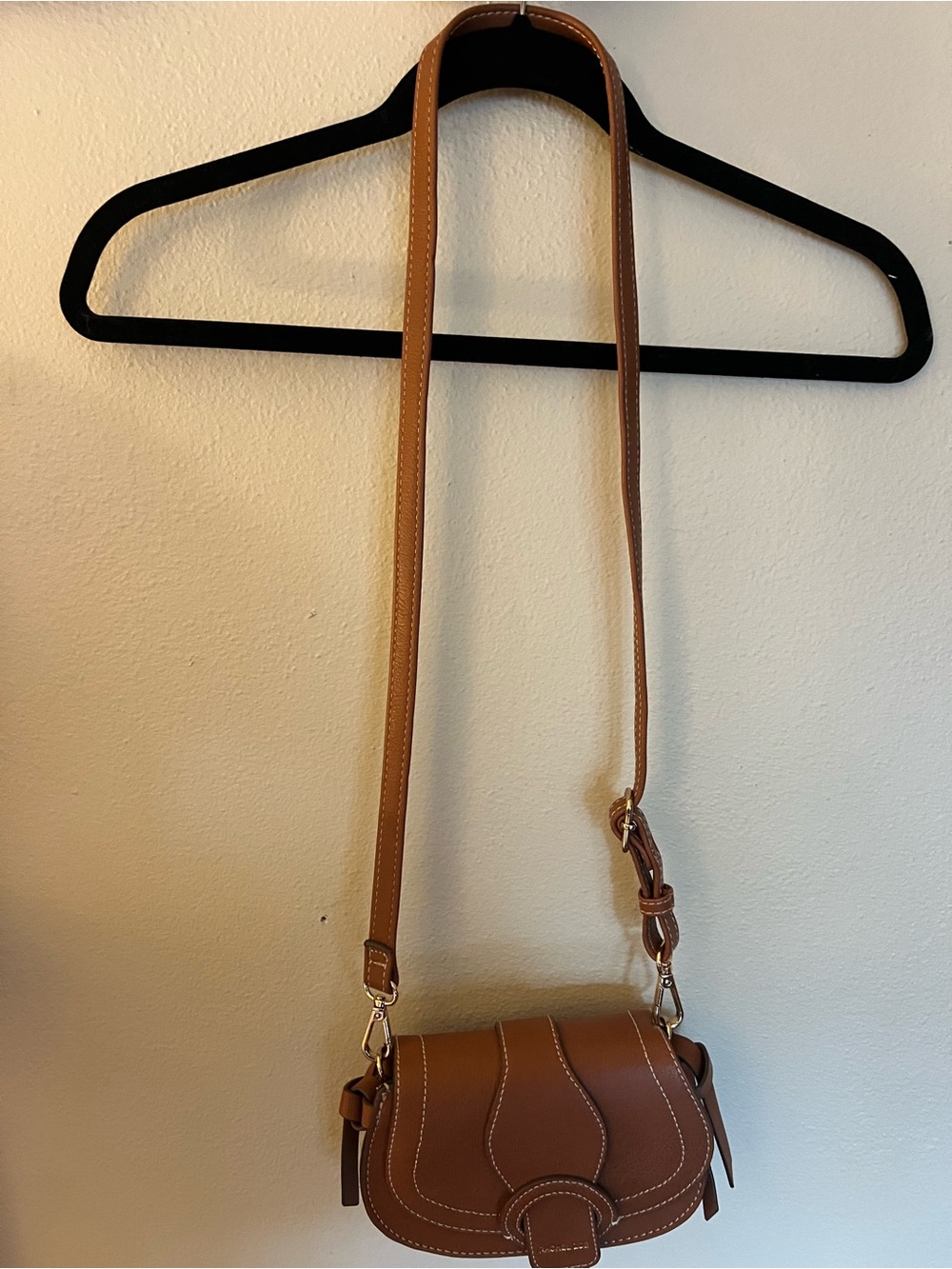 Rachel Zoe Saddle Crossbody Bag in Tan Brown